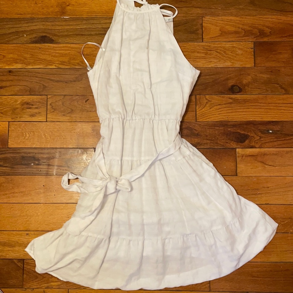 White halter top midi dress with pockets